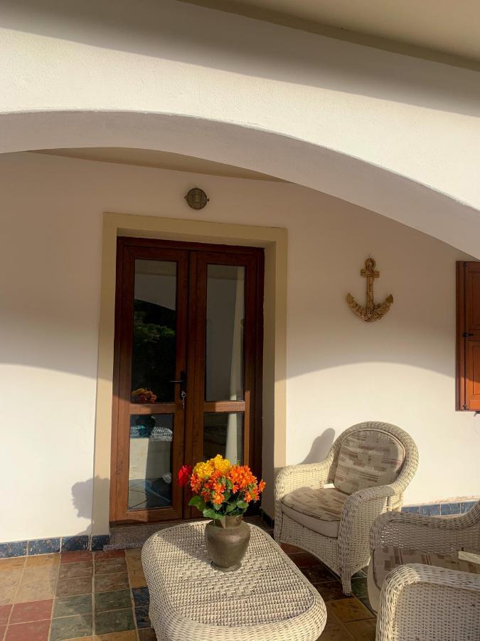 Suites Voce del Mare Tertenìa Exterior foto
